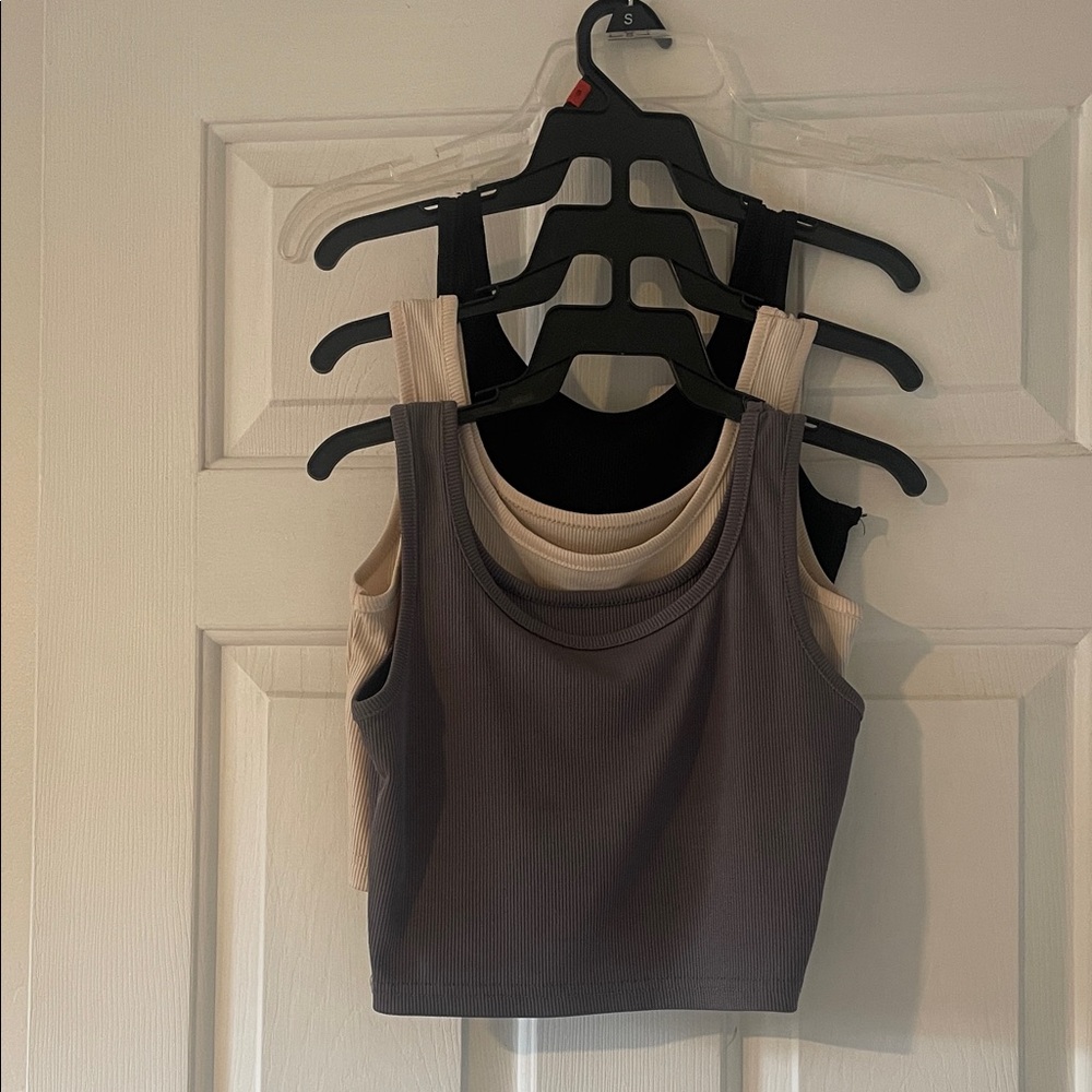 3 Stylish Women's Cropped Tank Top - Black, Cream, Gray